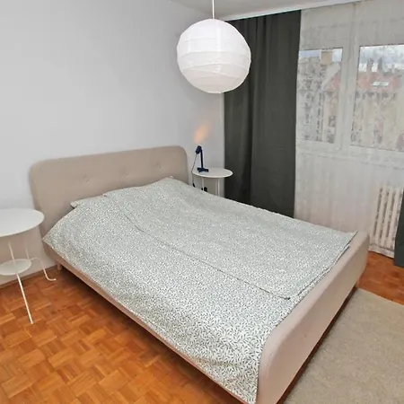 Lovely, Spacious & Central 아파트 사라예보